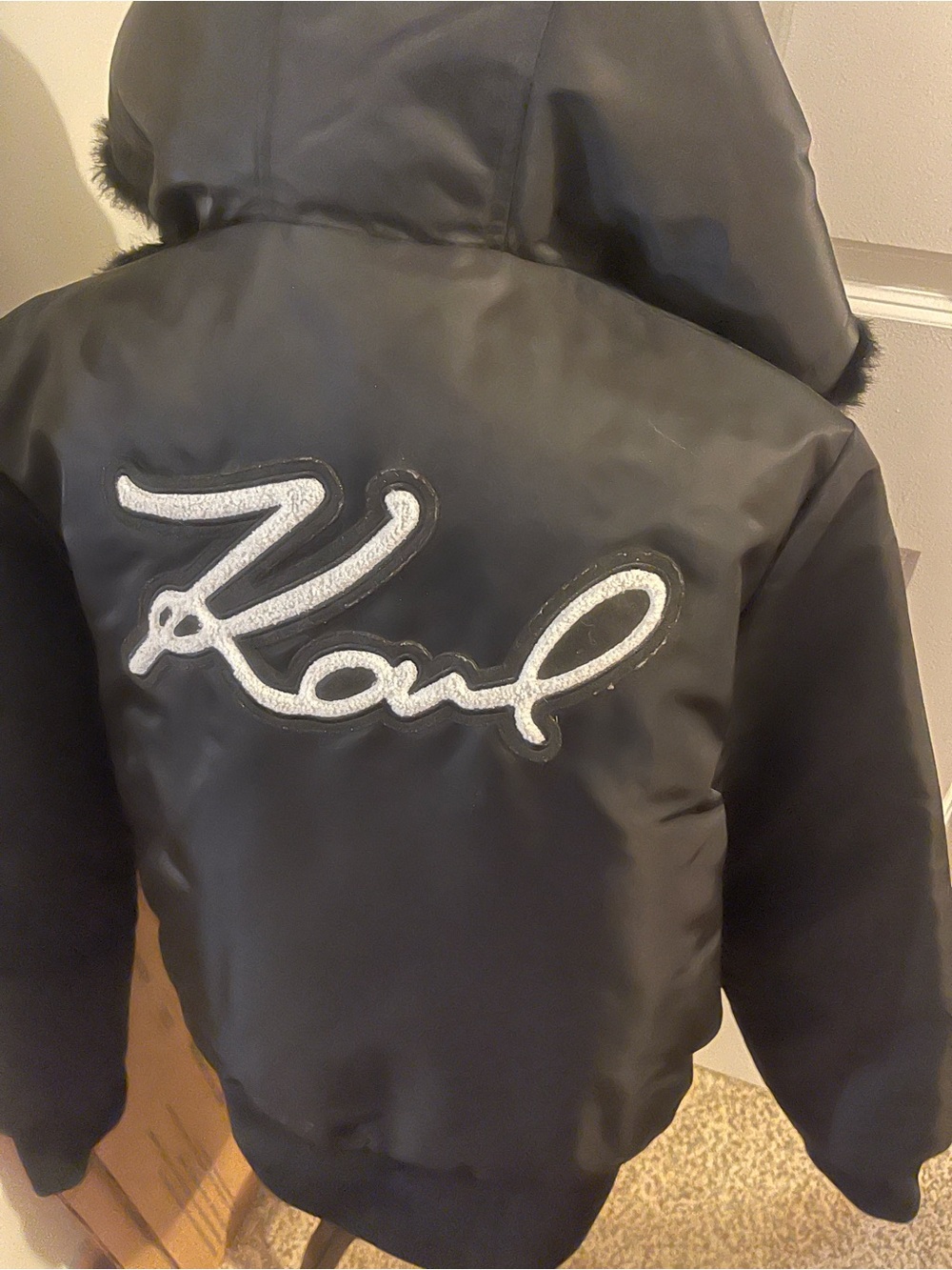 Karl Lagerfeld Women’s Black Hooded Puffer Jacket - Picture 5 of 5